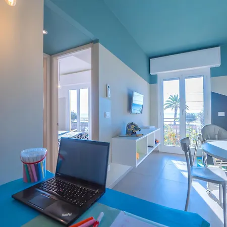 Babyaccommodation Family Comfort Iv * Pietra Ligure