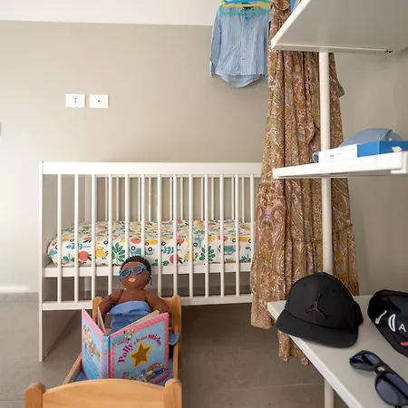 Babyaccommodation Family Comfort Iv Apartman Pietra Ligure
