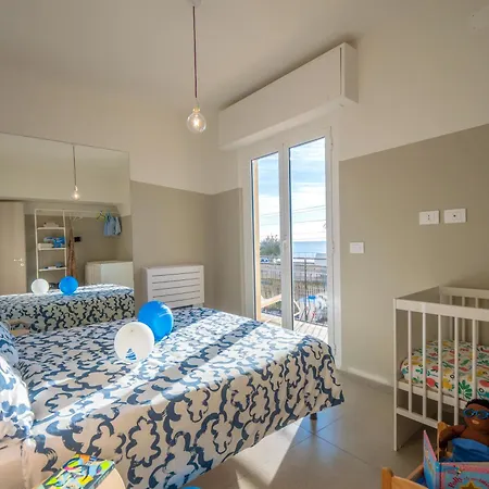 Babyaccommodation Family Comfort Iv 公寓 皮特拉利古