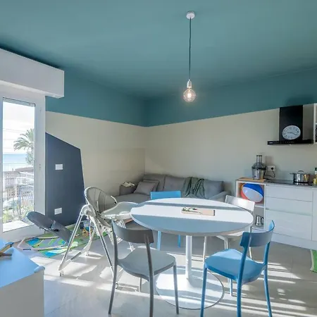 Babyaccommodation Family Comfort Iv Pietra Ligure